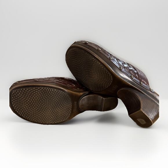 Bass Jillian Brown Basketweave Brazilian Leather Upper 6.5M Clogs Mule Boho Y2K - Picture 7 of 8